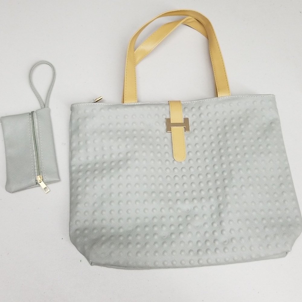 NIP Elegant Zip Tote with Organizer Wristlet